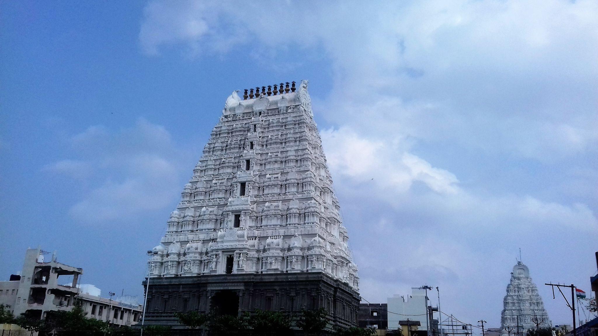 gopuram